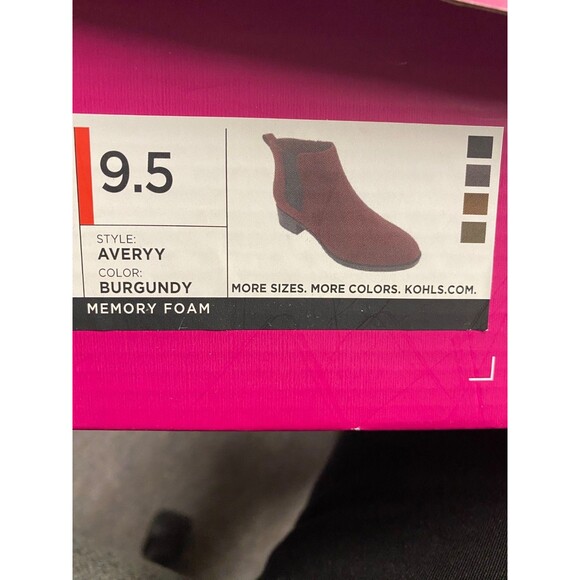 So Memory Foam Burgundy Ankle Boot 9 1/2 Med - Picture 9 of 9